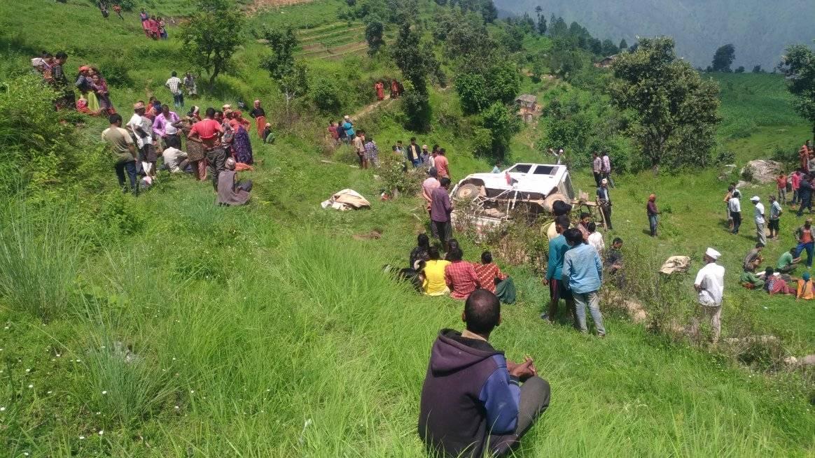 बैतडीमा जिप दुर्घटना : मृत्यु हुने संख्या ३ पुग्यो  